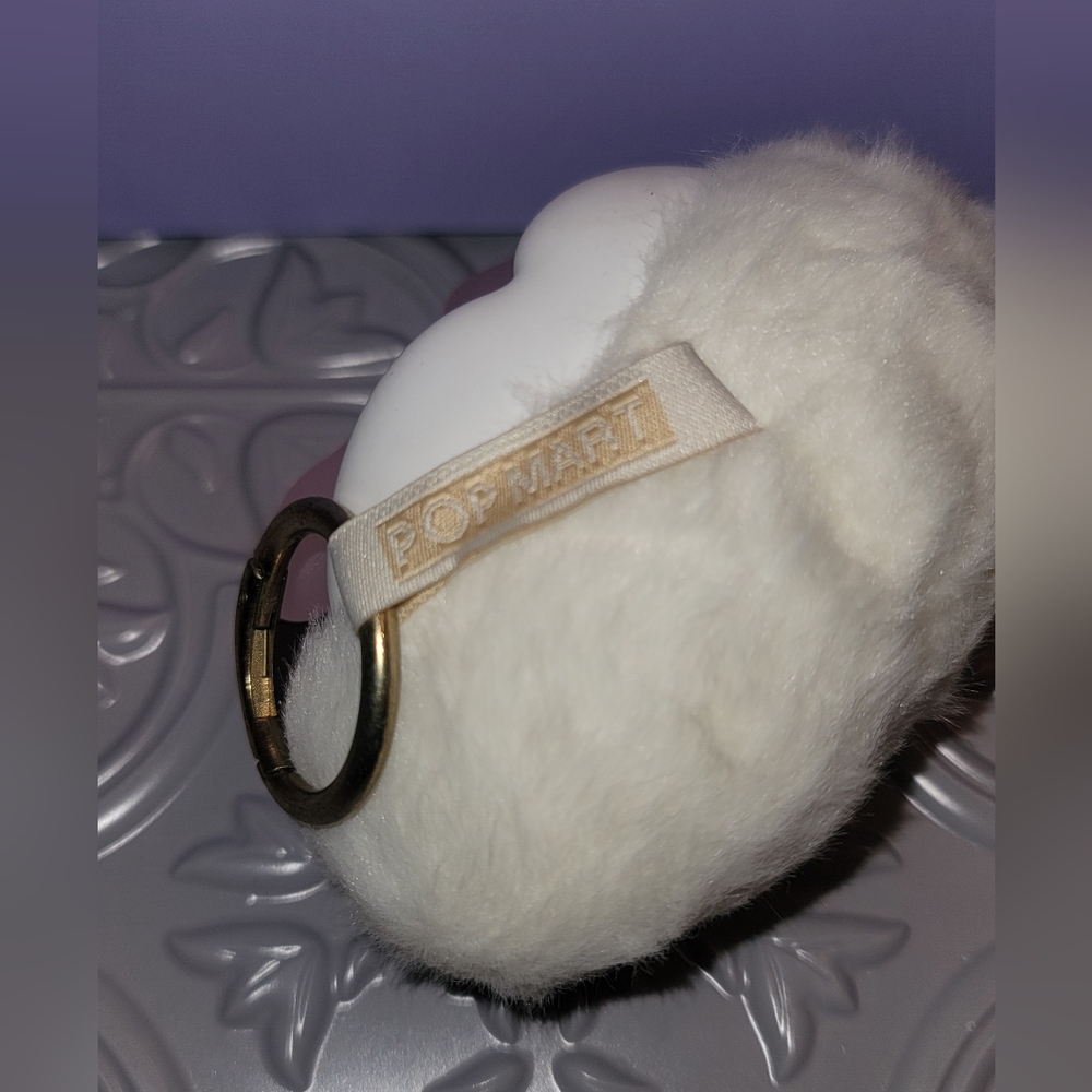 NWOT-Popmart Plush Vinyl Face Crybaby Keychain - Picture 3 of 3